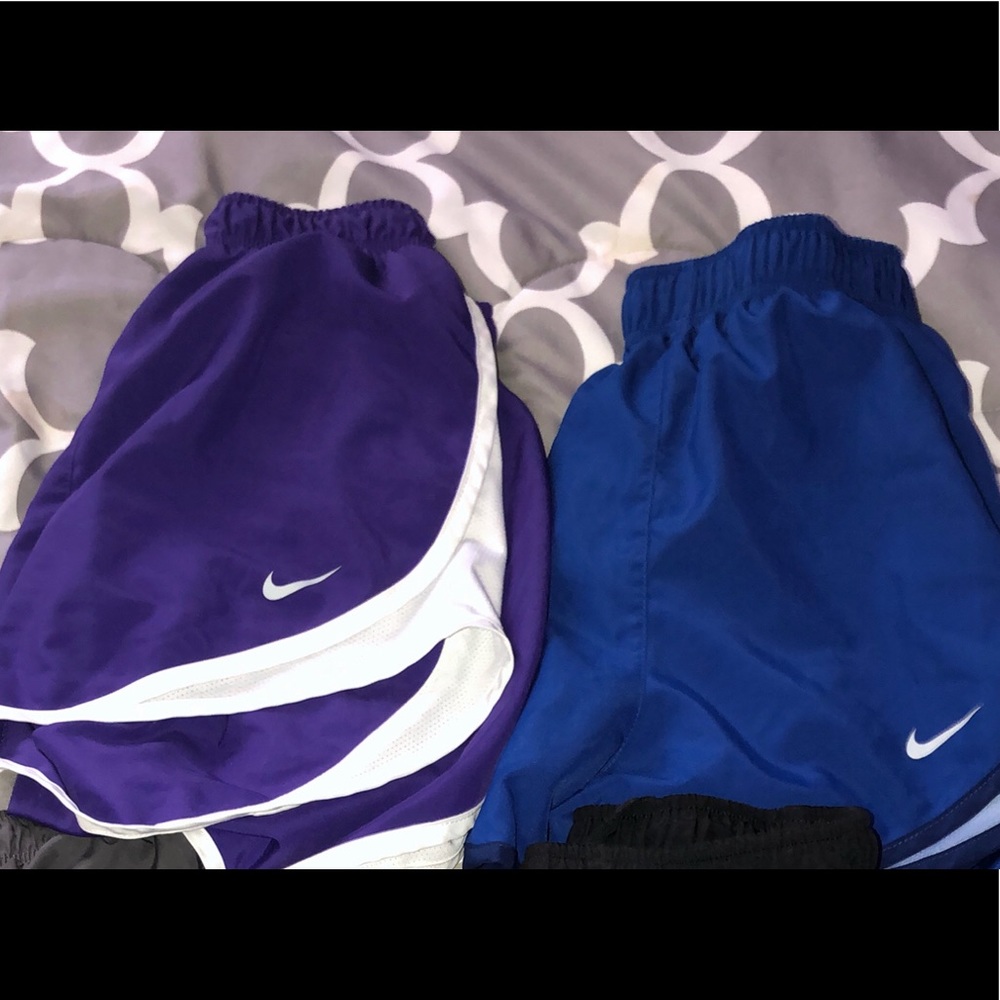Womens Nike Xs Shorts!!